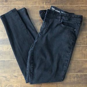 Black GAP skinny jeans (jeggings)